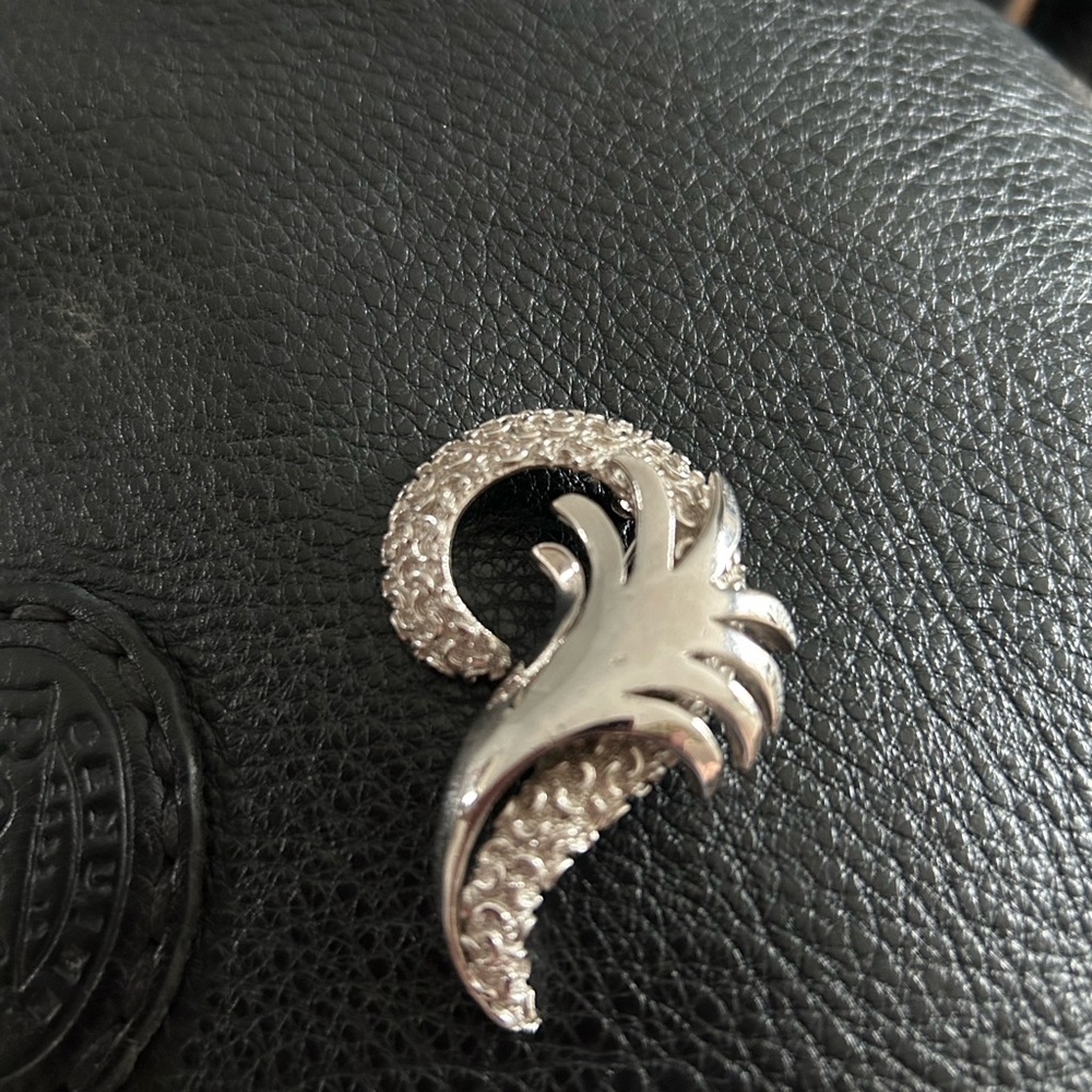 Vintage Trivari Intricate Silver Toned Brooch